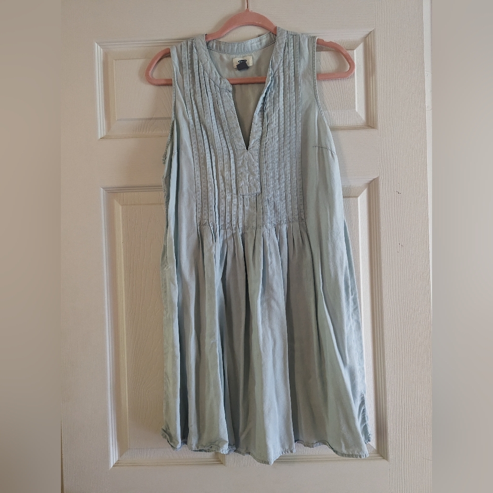 Old Navy chambray dress